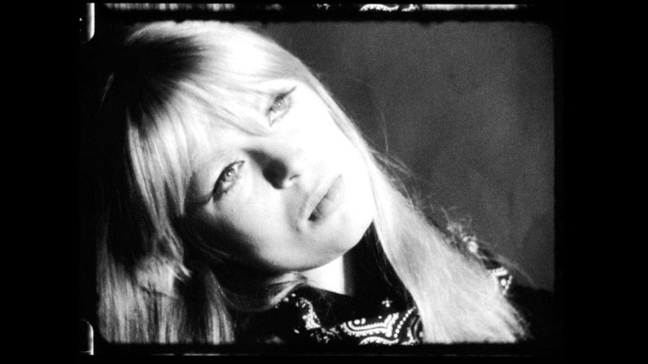 Screen Test [ST244]: Nico (Coke)