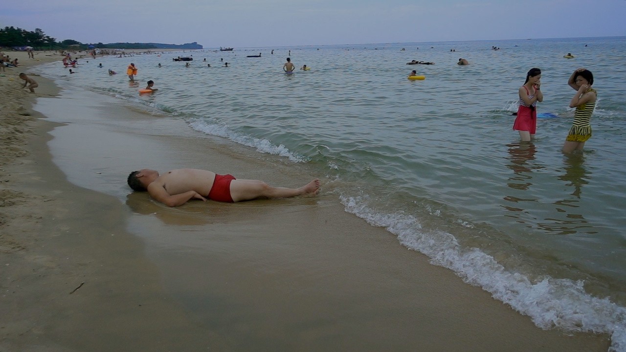 90 Seconds in North Korea