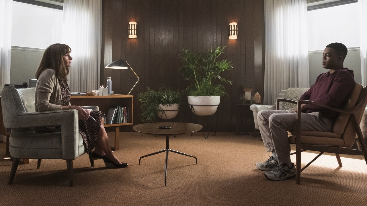 TRAILER - Homecoming (2018)