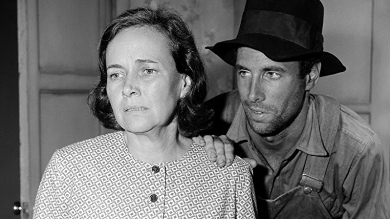 The Alfred Hitchcock Hour: Lonely Place