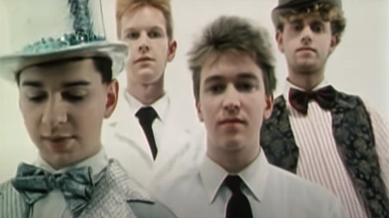 Depeche Mode: Get the Balance Right! [MV]