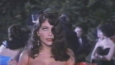 Kauchuk sikni sevuvchilar kamerada Qamoqxona fohishasi