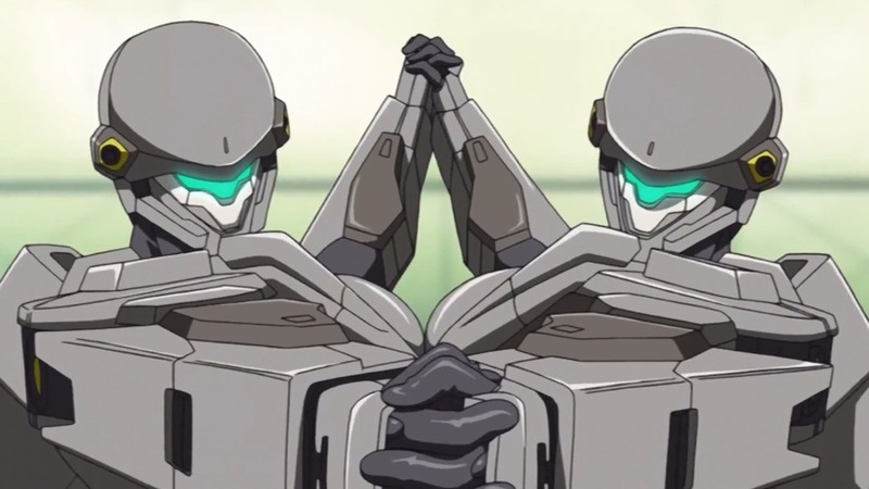 FULL METAL PANIC! The Second Raid: A Relatively Leisurely Day in the Life of a Fleet Captain