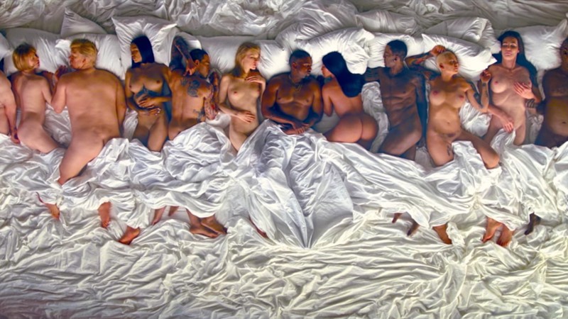 Kanye West: Famous [MV]