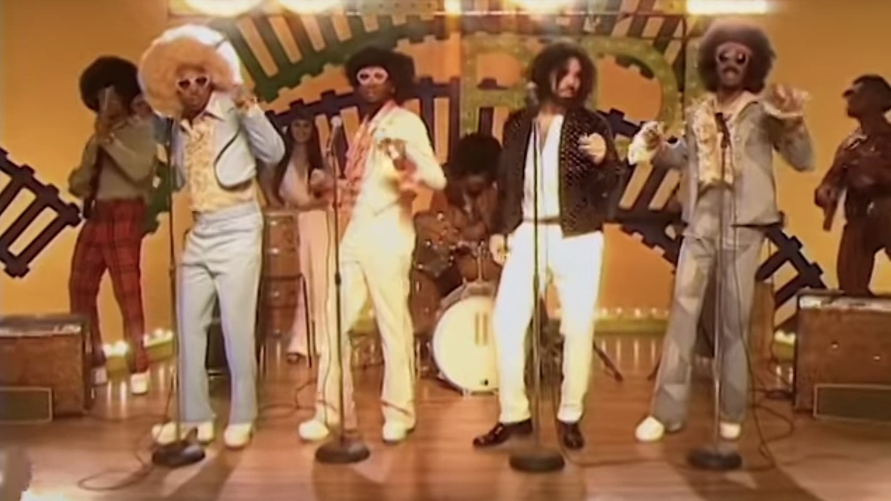 Migos ft. Drake: Walk It Talk It [MV]