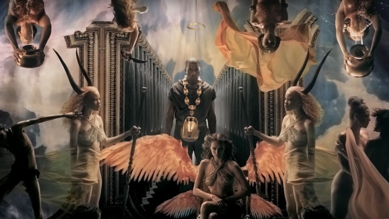 Kanye West ft. Dwele: Power [MV]