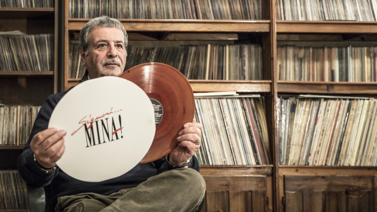 Vinylholic - Because Vinyl Loves Music