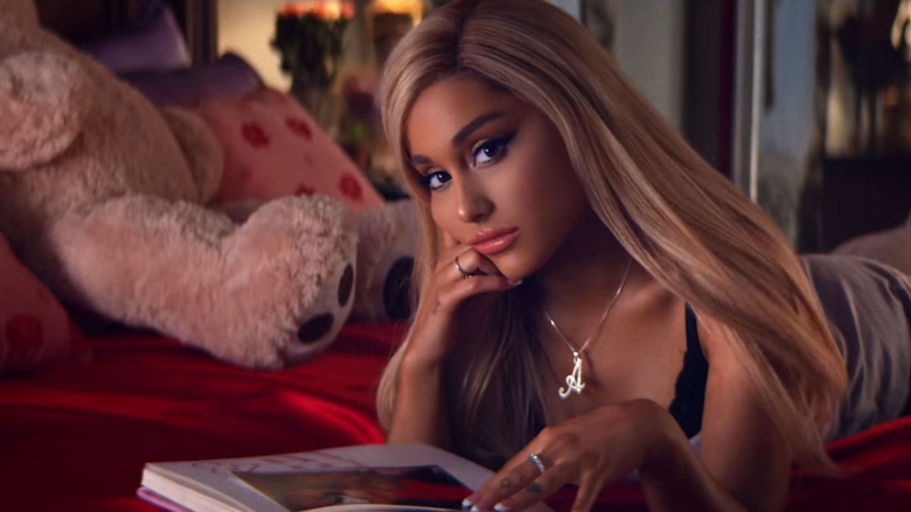 Ariana Grande: Thank U, Next [MV]