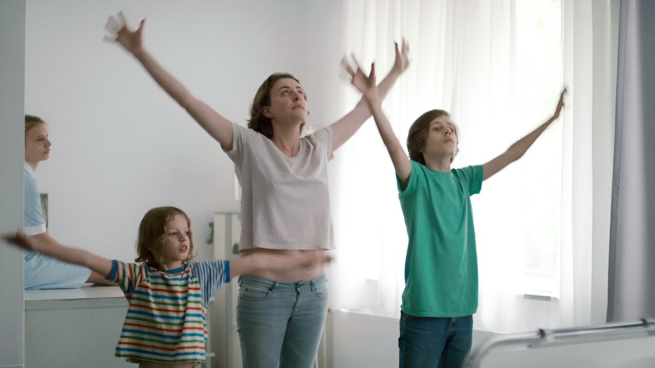 Image du film J'étais à la maison, mais...