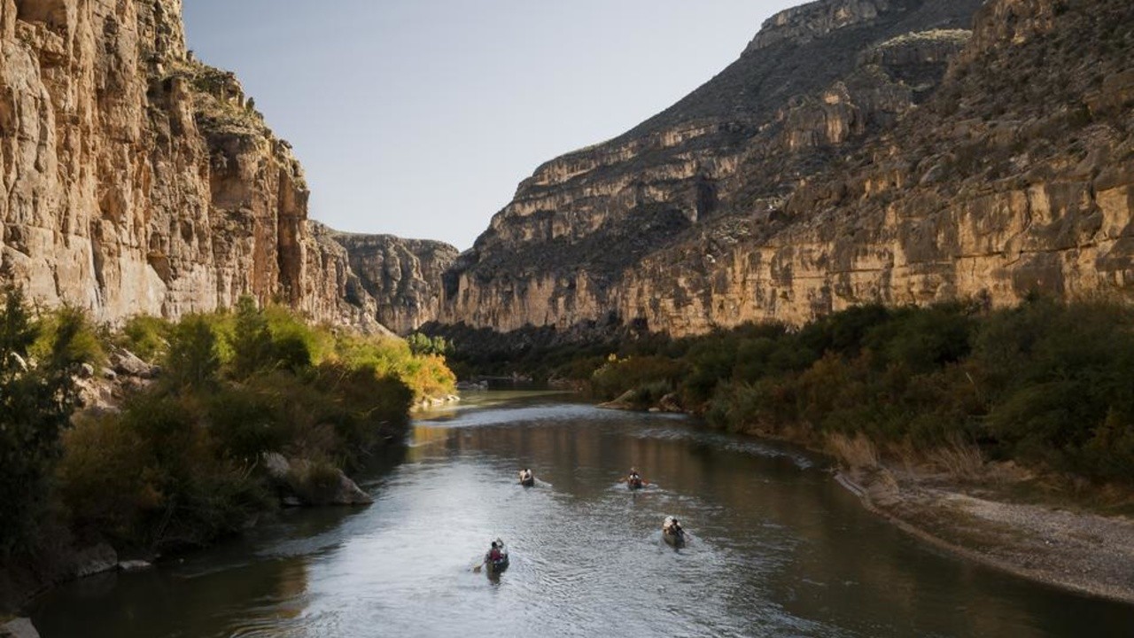 Image du film The River and the Wall