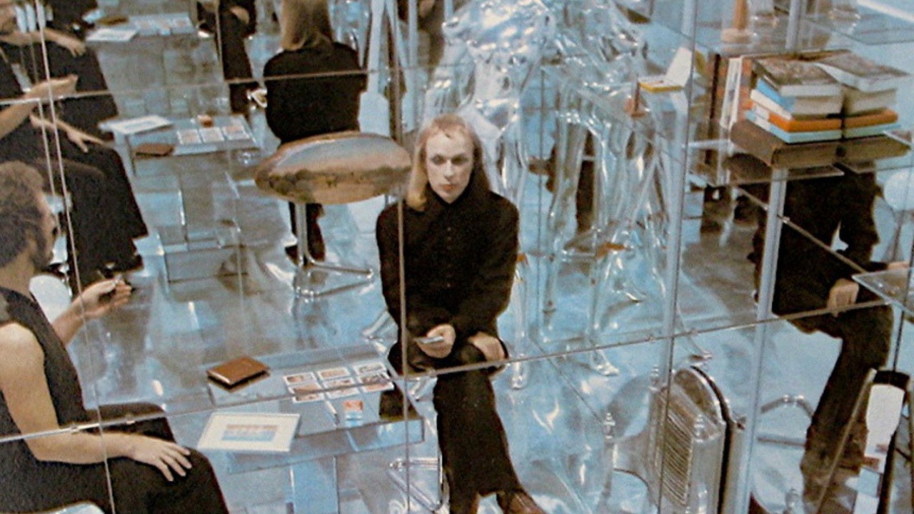 Eno The Man Who Fell To Earth Brian Eno: 1971 - 1977 - The Man Who Fell to Earth (2012) | MUBI