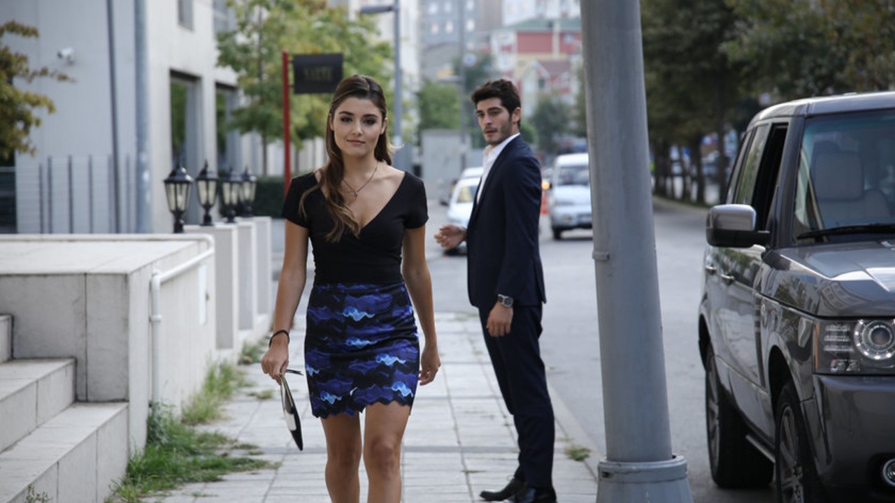 Ask Laftan Anlamaz