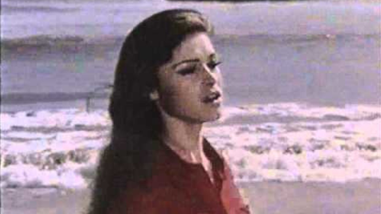 Carola de día, Carola de noche