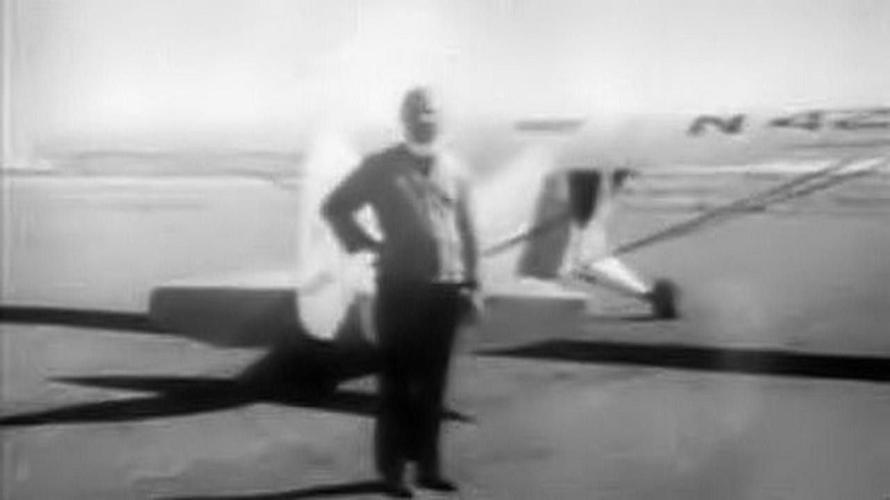 Flying Padre: An RKO-Pathe Screenliner