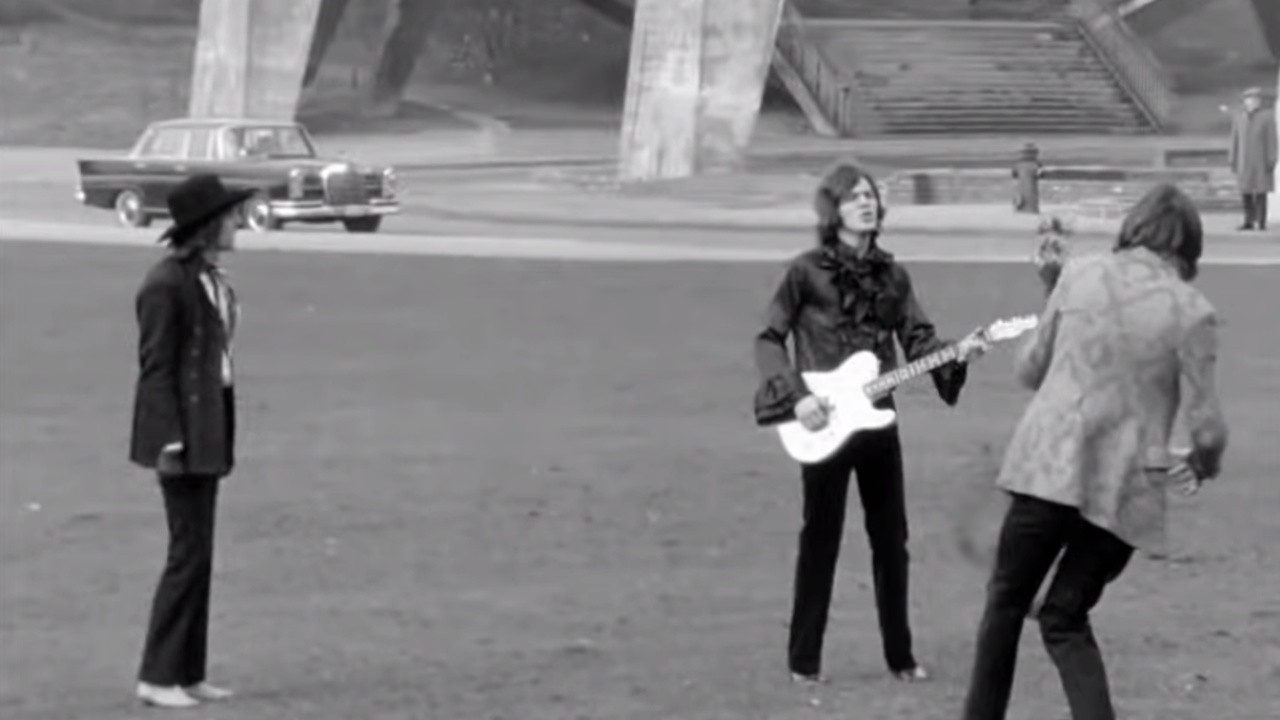 Pink Floyd: See Emily Play [MV]