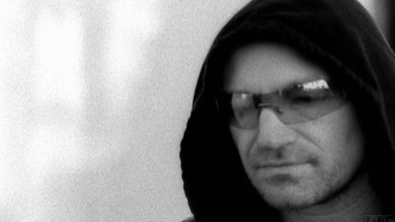 U2: Sometimes You Can't Make It On Your Own [MV]