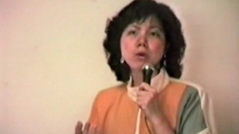 Director Pang's Mom Singing