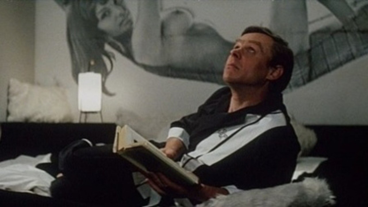 Image du film Monsieur, vous êtes veuve