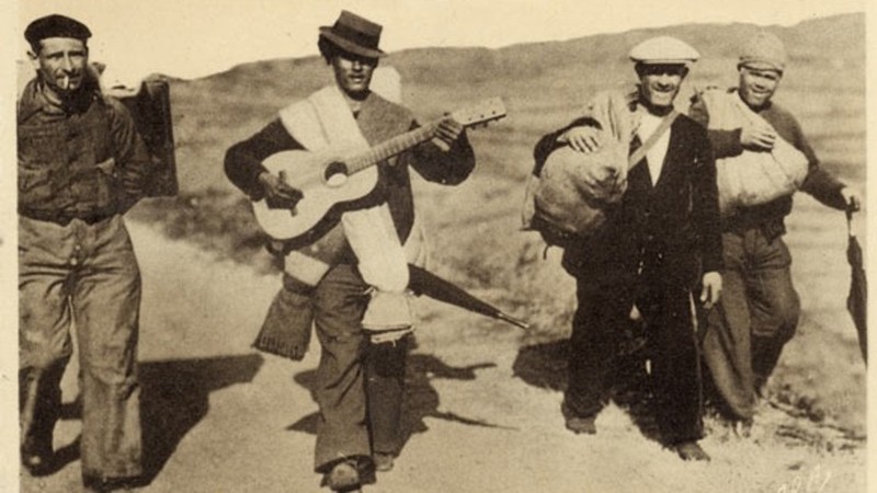 No pasaran, album souvenir