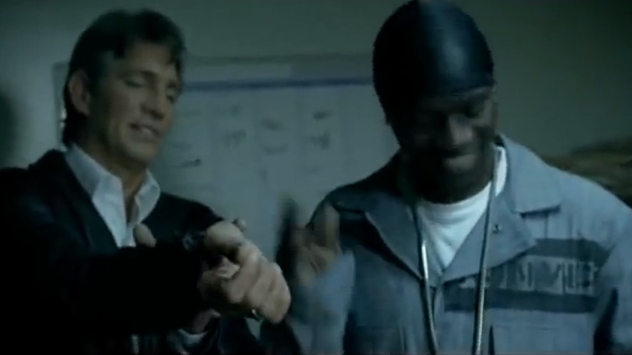 Akon ft. Eminem: Smack That [MV]
