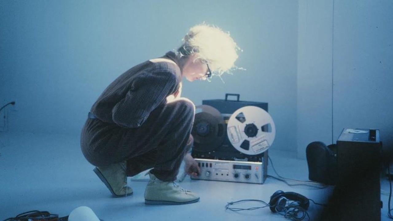 Sisters with Transistors
