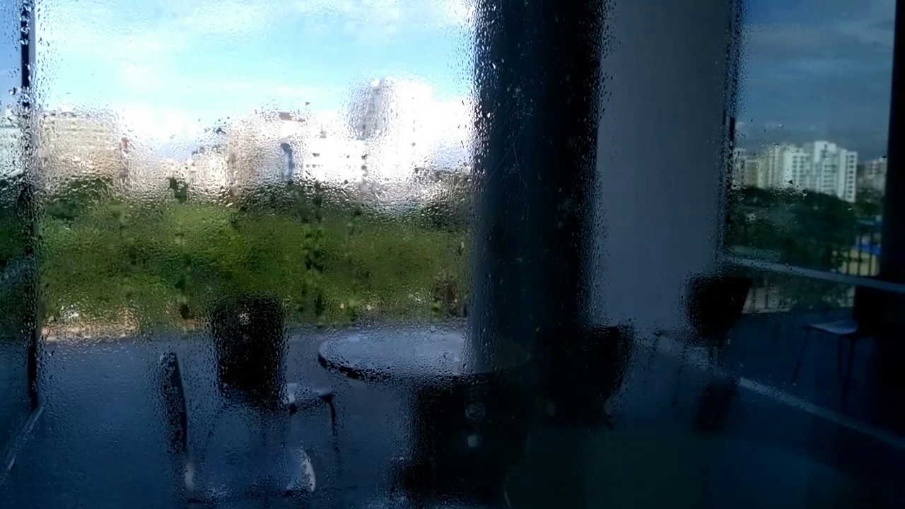 Monsoon Clips