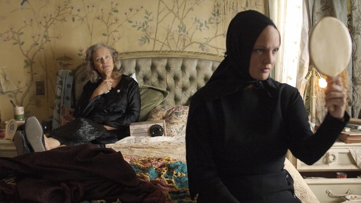 Grey Gardens 1975 Mubi