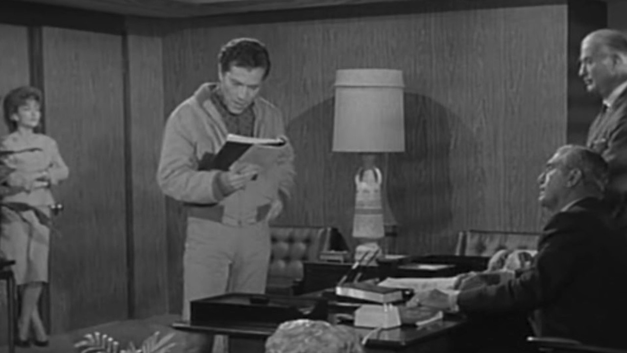 The Alfred Hitchcock Hour: A Nice Touch