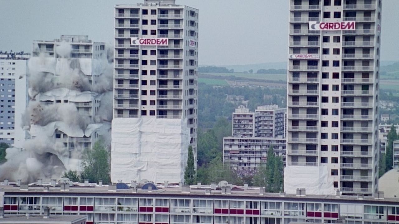Image du film Chronique d'une banlieue ordinaire