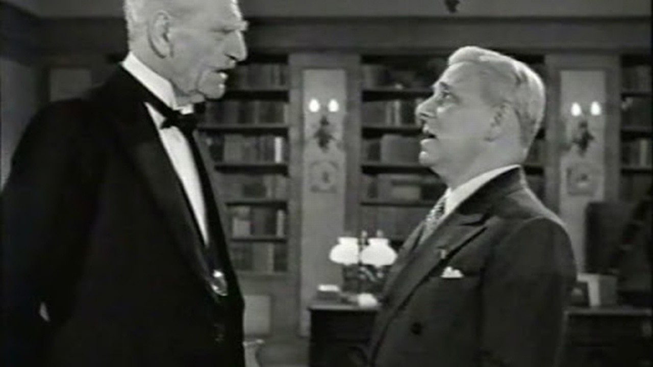 Scotland Yard Investigator