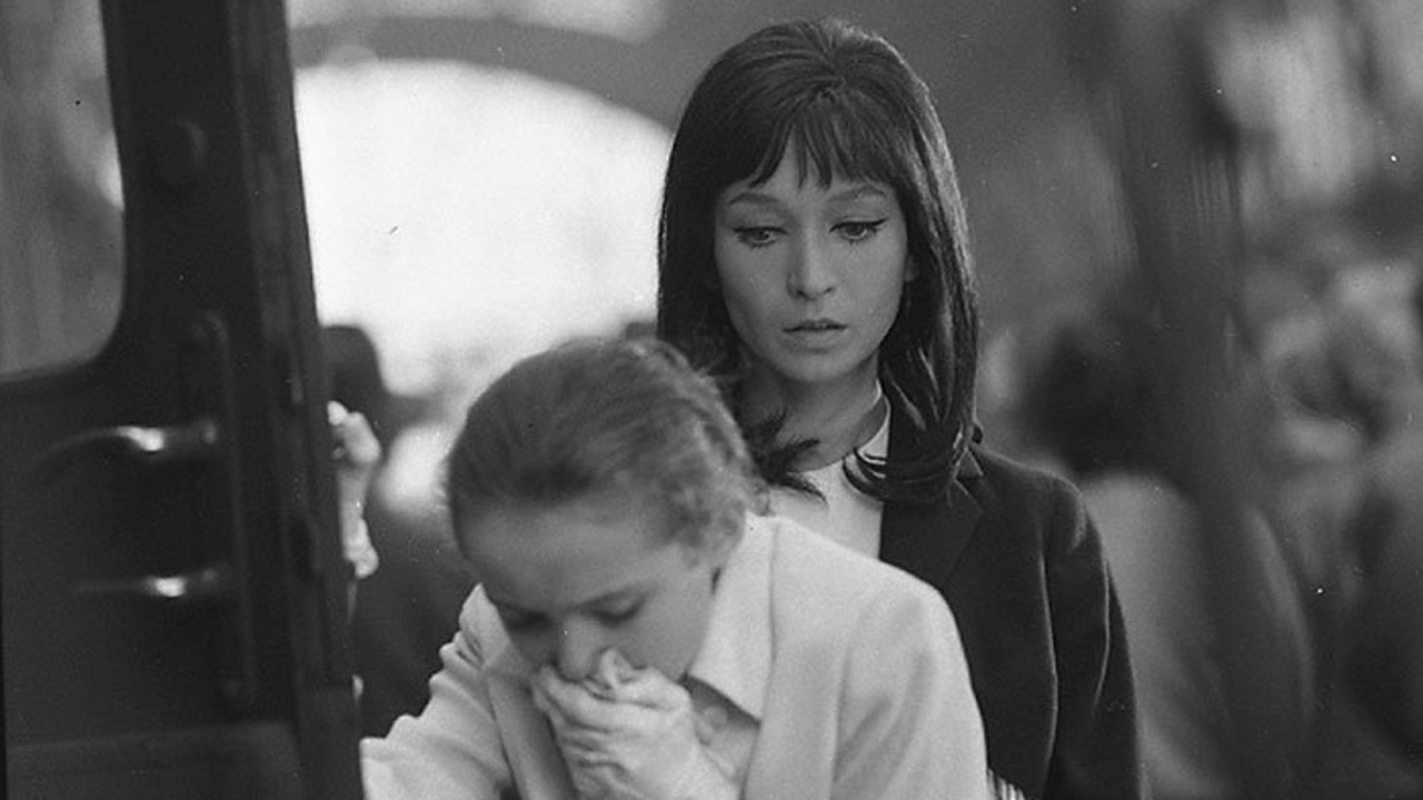 Dita Saxová – The Girl Who Grew Up Too Fast