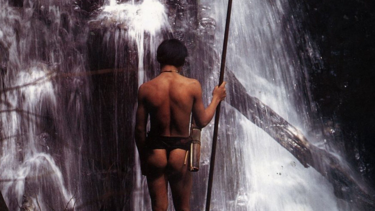 Tong Tana: A Journey to the Heart of Borneo