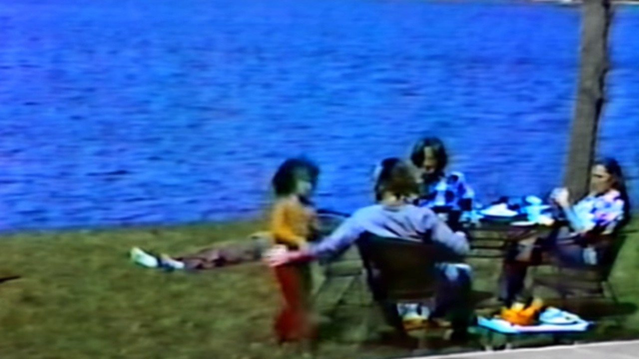 John Lennon: Beautiful Boy (Darling Boy) [MV]