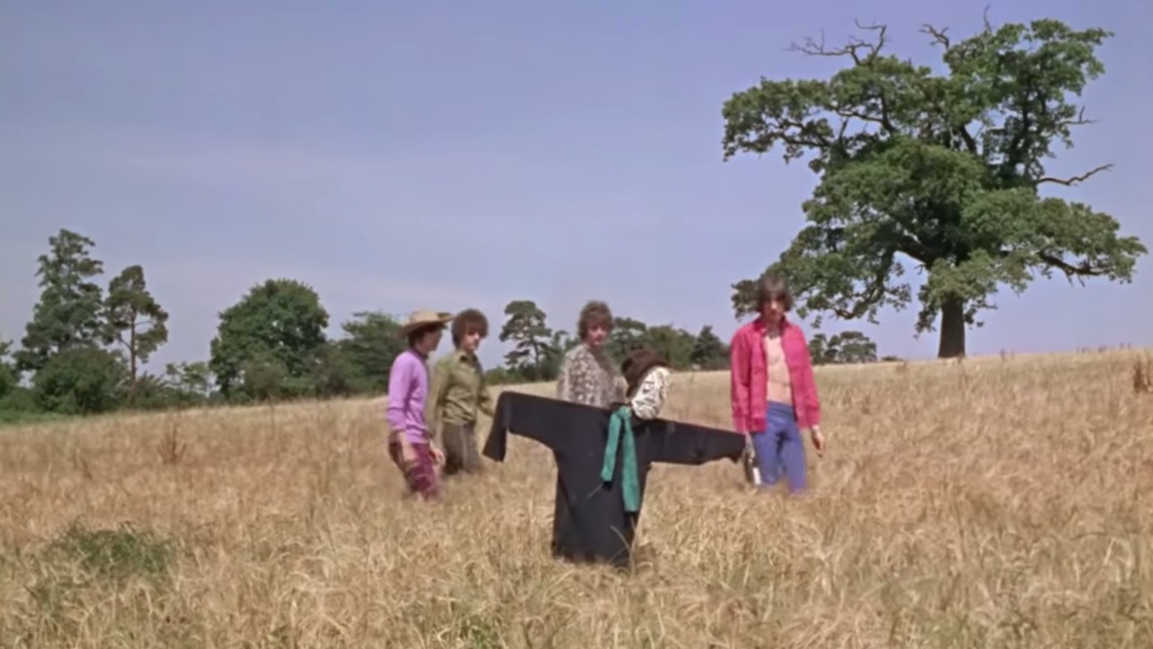 Pink Floyd: The Scarecrow [MV]