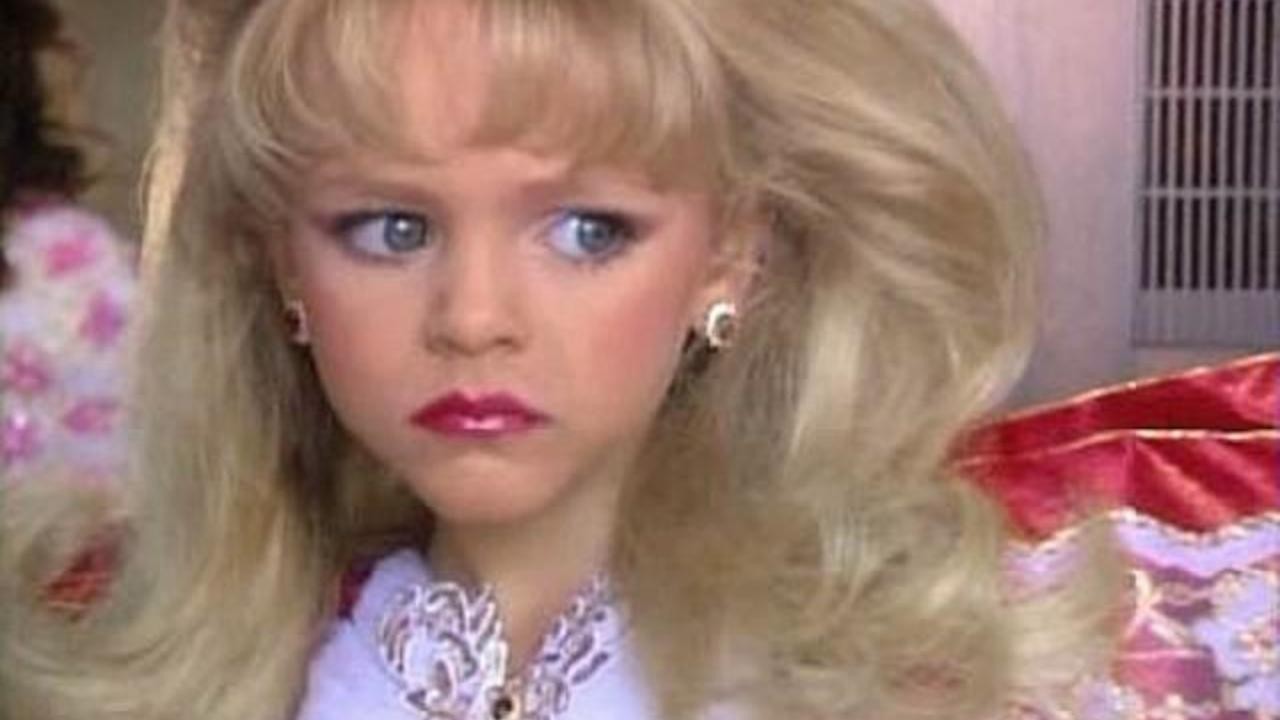 Living Dolls: The Making of a Child Beauty Queen