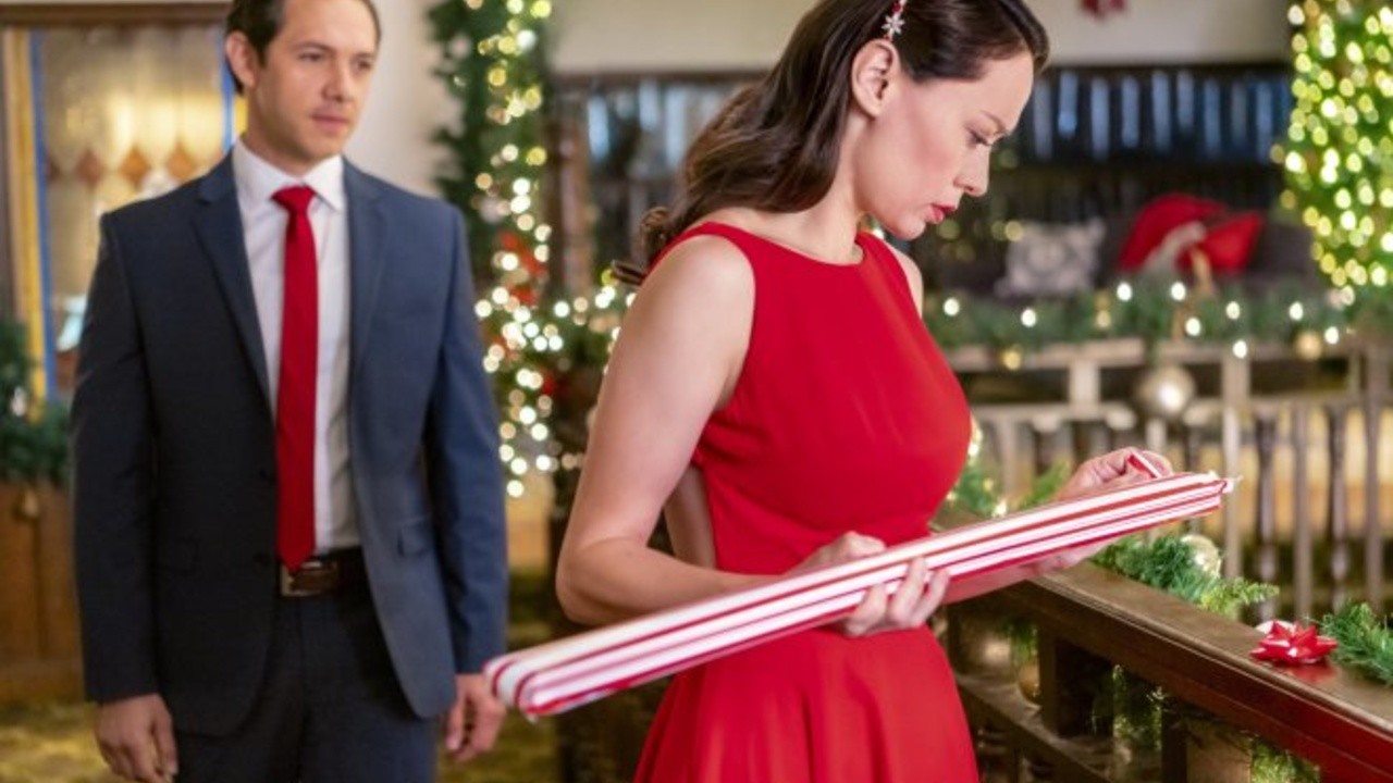 The Christmas Bow