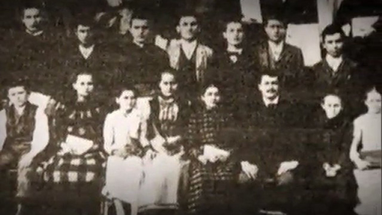 Forgotten Minds of Serbia (2007) | MUBI