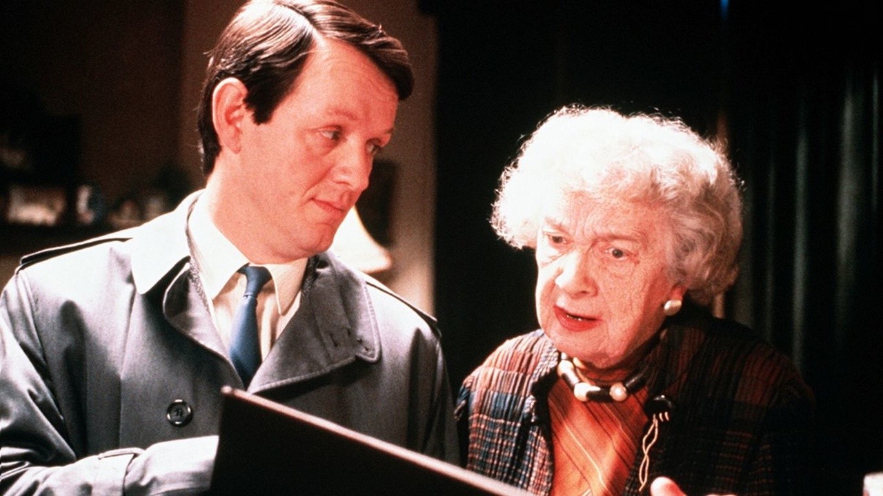 Inspector Morse Last Bus to Woodstock (1988) MUBI