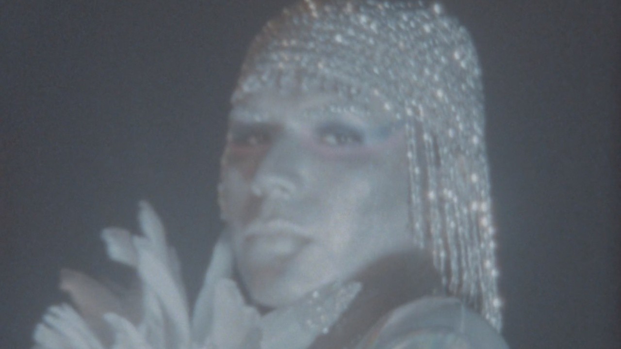 Silver Femme