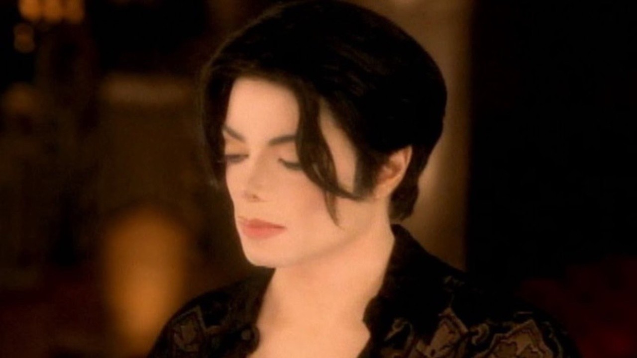 Michael Jackson: You Are Not Alone [MV]