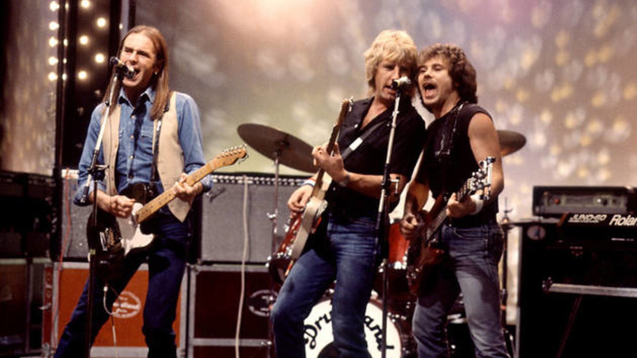 Hello Quo