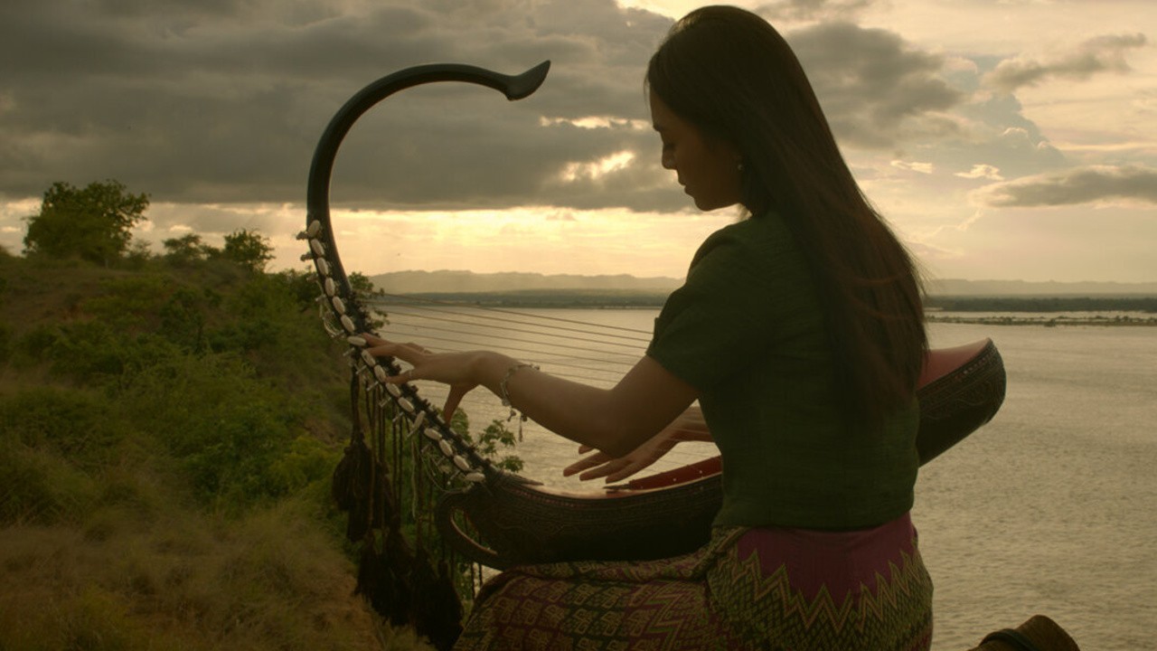 Gandaba: Strings of a Broken Harp