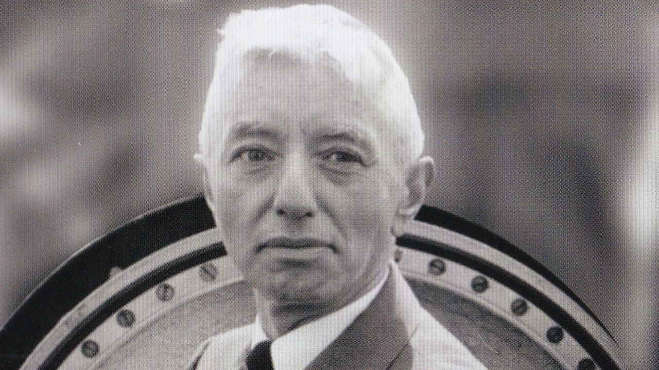 Rickover: the Birth of Nuclear Power