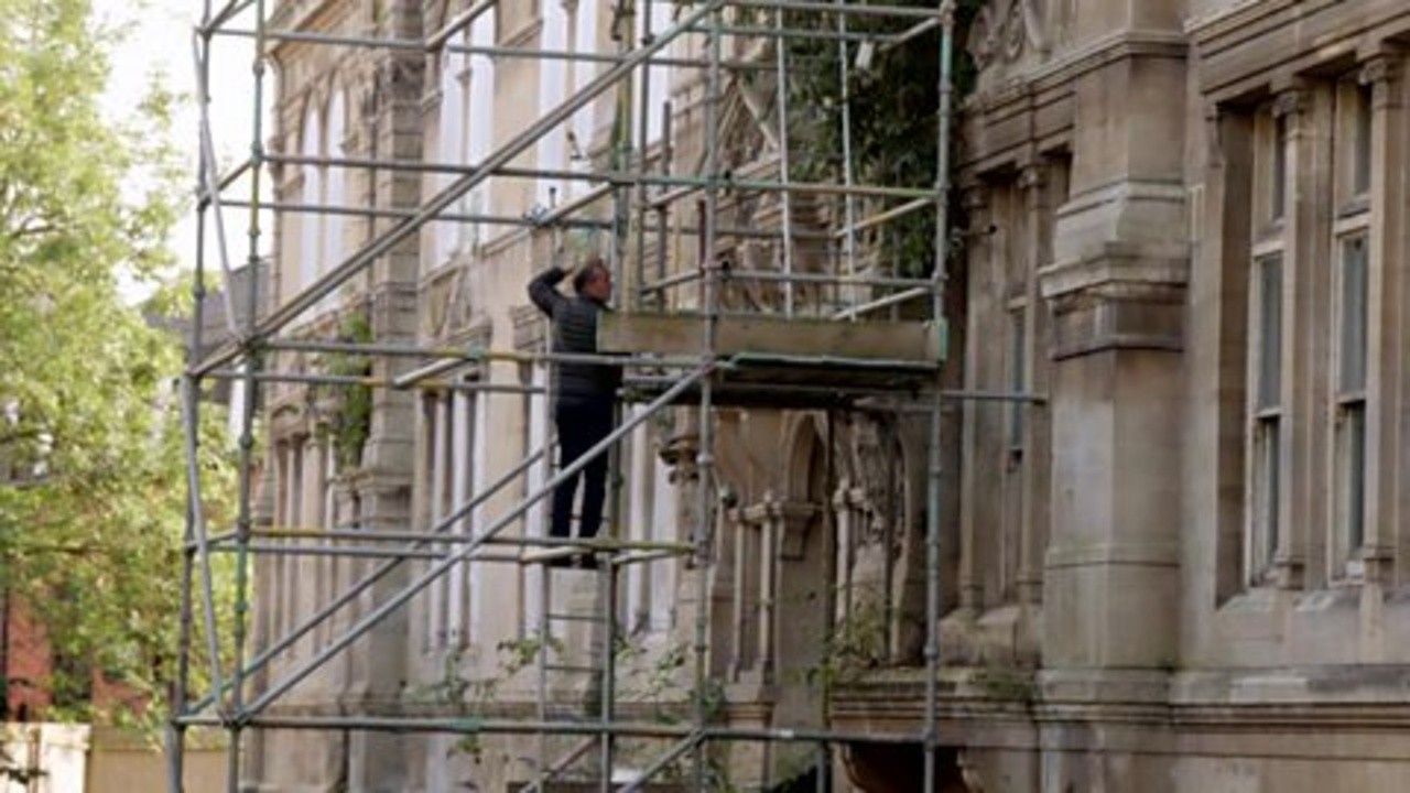 Going Going Gone: Nick Broomfield's Disappearing Britain