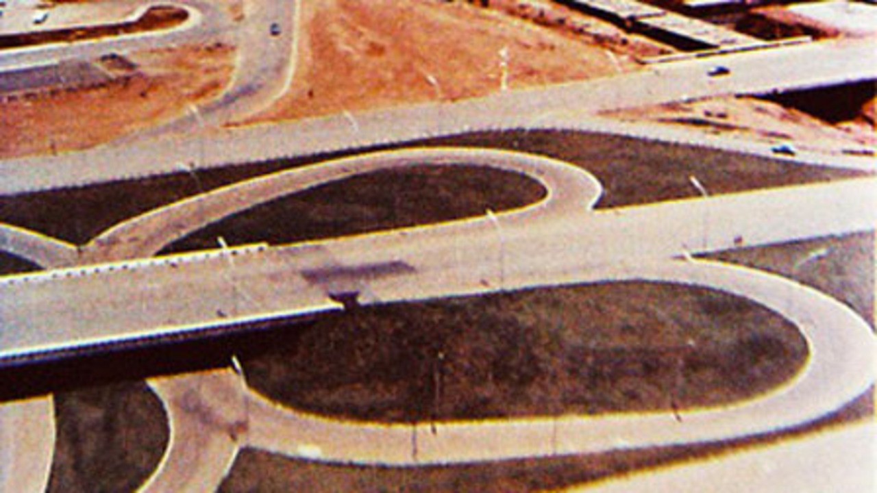 Brasilia: Contradictions of a New City
