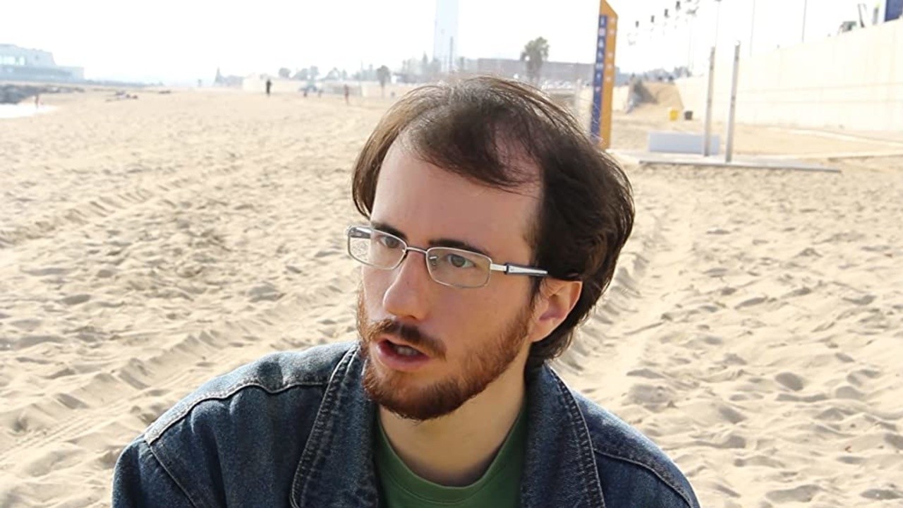 El hijo del hombre perseguido por un O.V.N.I.