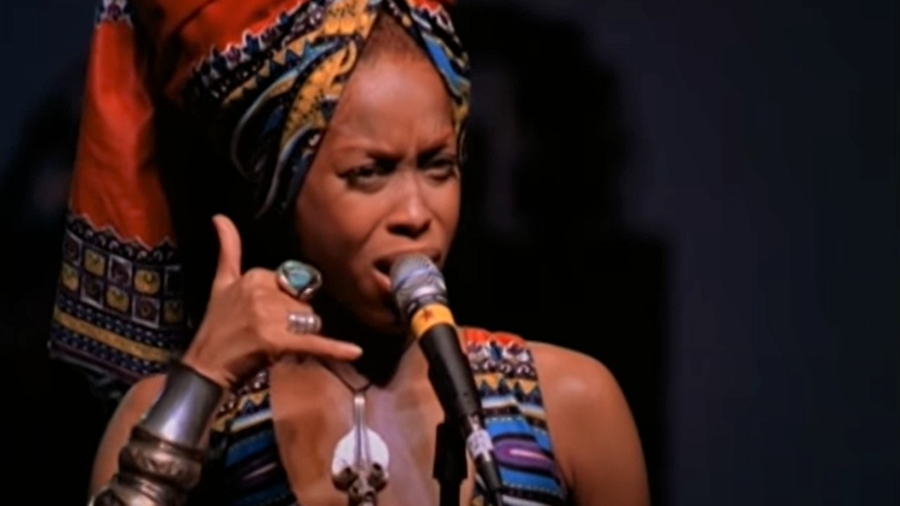 Erykah Badu: Tyrone (Live) [MV]