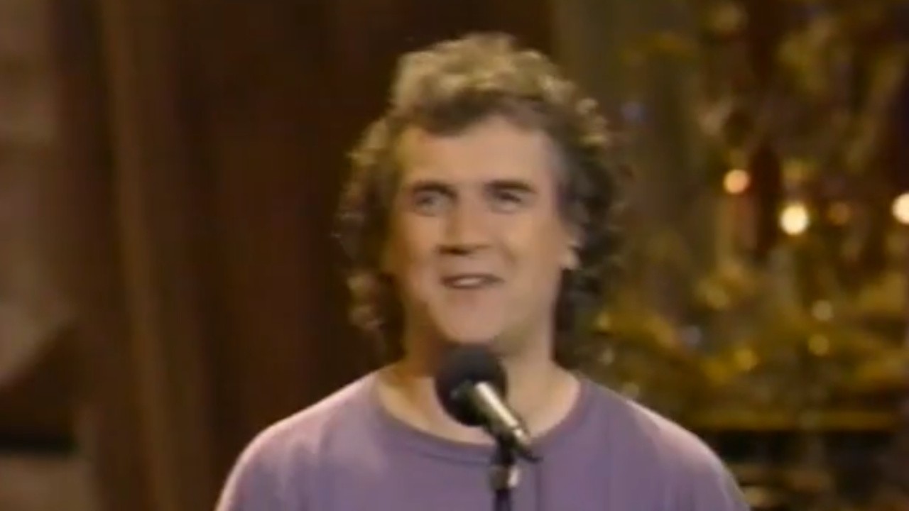 Billy Connolly: Pale Blue Scottish Person