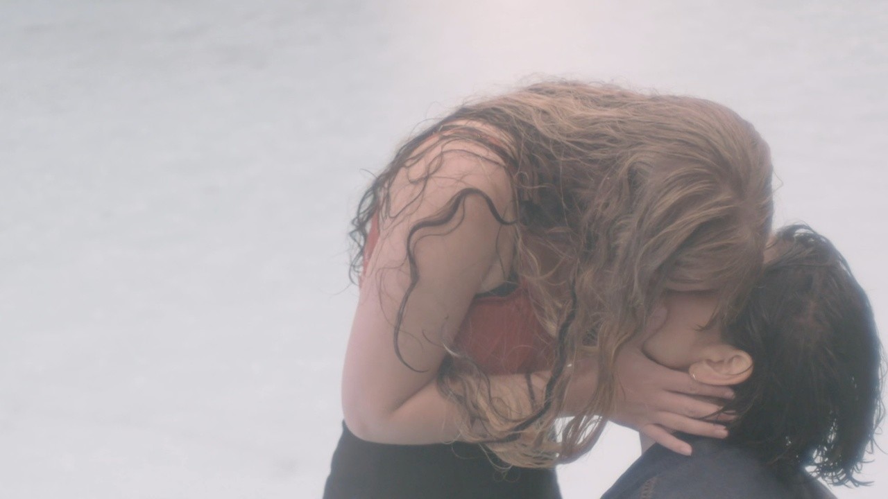 Paypoq va poshnali porno oyoqlari