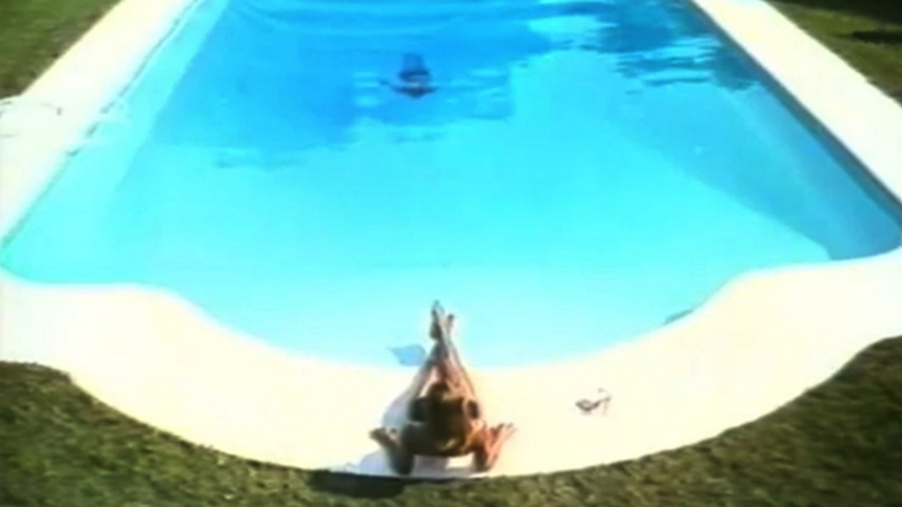 Chanel No. 5: The Swimming Pool